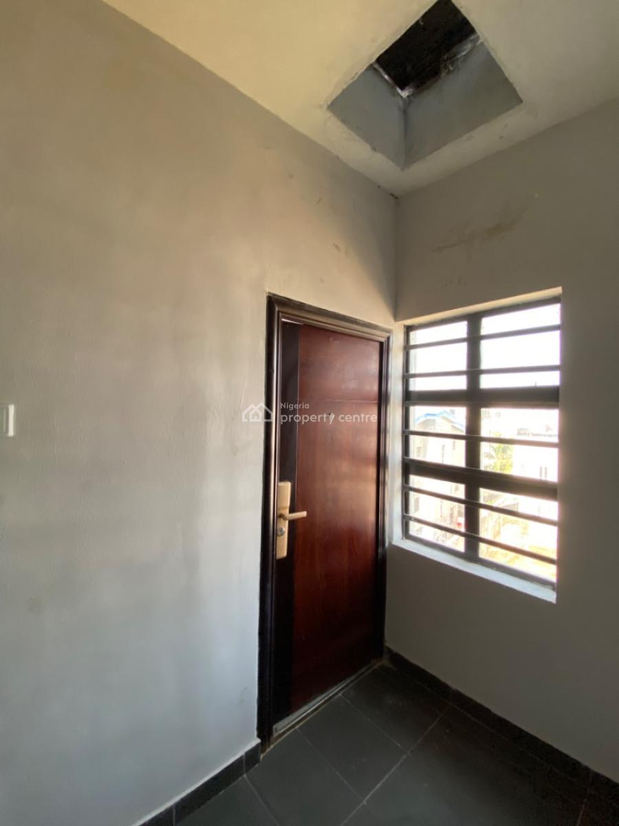 1 Bedroom Apartment, Ologolo, Lekki, Lagos, Flat / Apartment for Sale