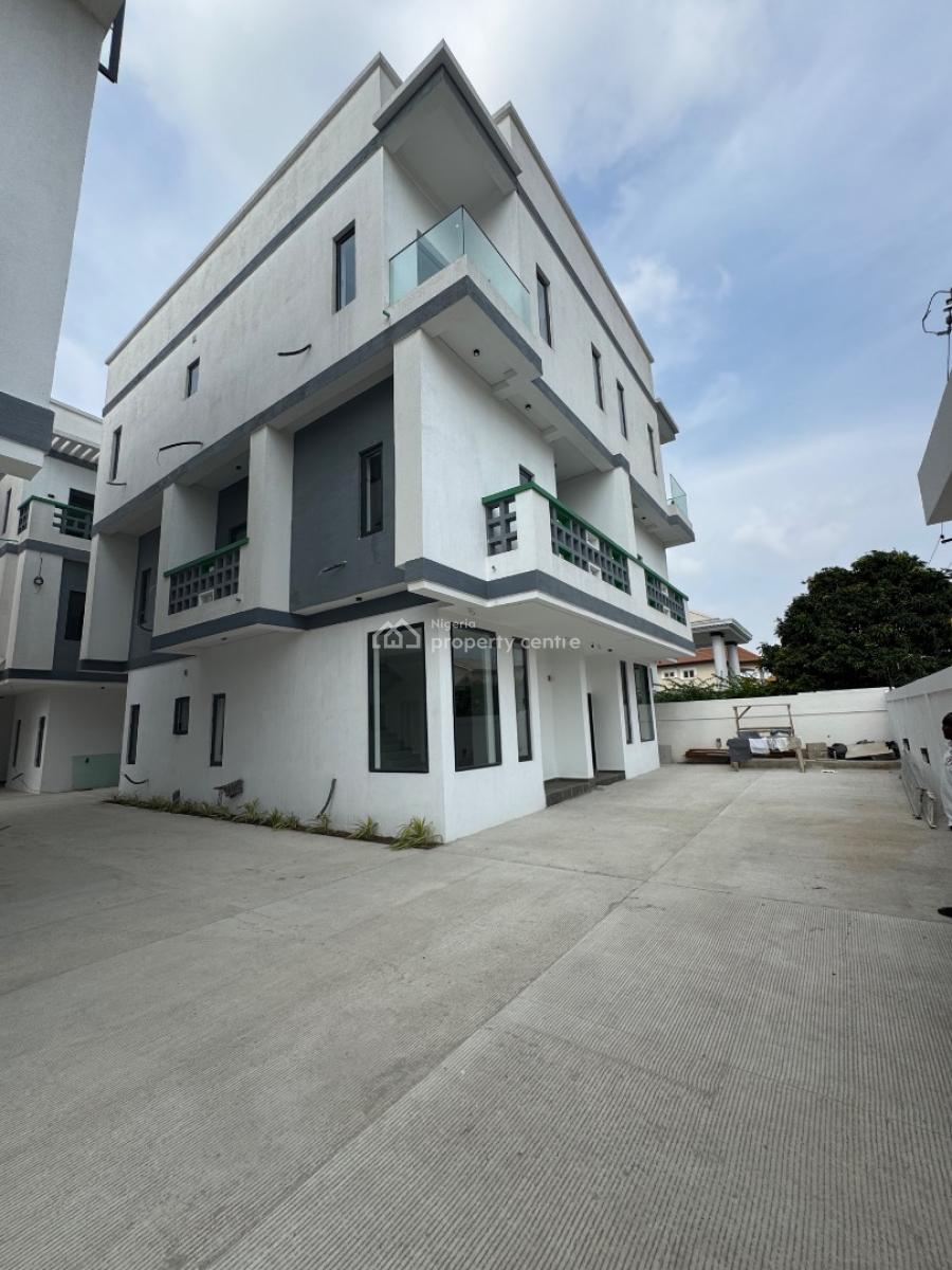 4 Bedrooms Semi Detached Duplex + Bq, Lekki Phase 1, Lekki, Lagos, Semi-detached Duplex for Sale