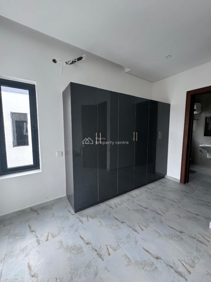 4 Bedrooms Semi Detached Duplex + Bq, Lekki Phase 1, Lekki, Lagos, Semi-detached Duplex for Sale