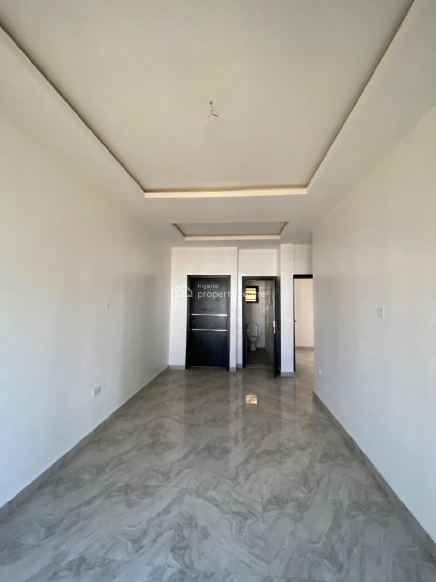 2 Bedrooms Apartment, Ologolo, Lekki, Lagos, Flat / Apartment for Sale