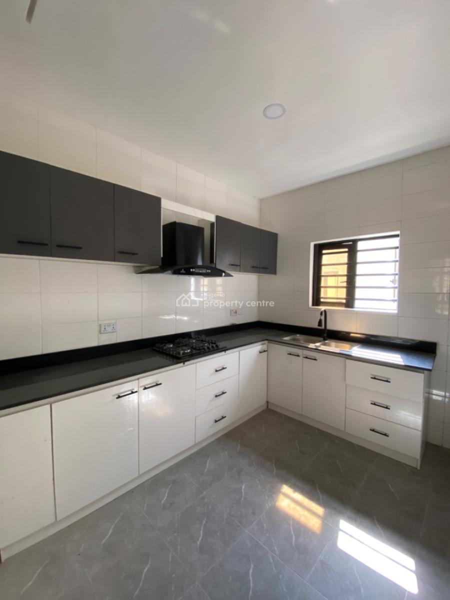 2 Bedrooms Apartment, Ologolo, Lekki, Lagos, Flat / Apartment for Sale