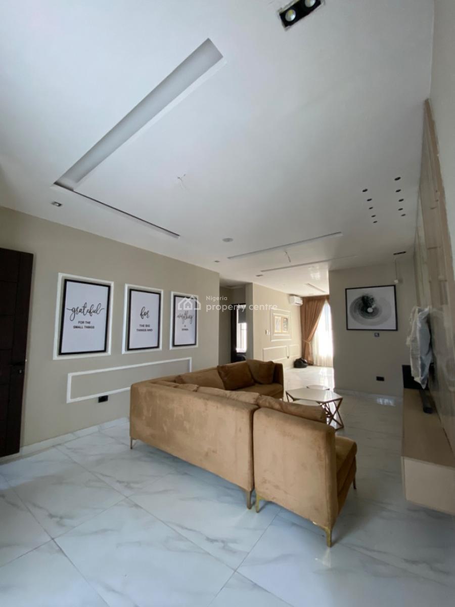 Furnished 2 Bedrooms Apartment, Ologolo, Lekki, Lagos, Flat / Apartment for Sale