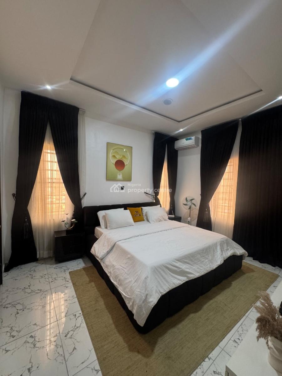 Fully Furnished Two (2) Bedroom Apartment, Lekki Phase 1, Lekki, Lagos, Flat / Apartment for Rent