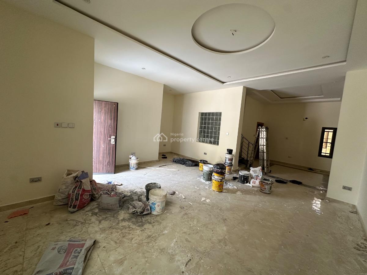 Luxury 4 Bedroom Terrace Duplex with Bq, Guzape District, Abuja, Terraced Duplex for Sale