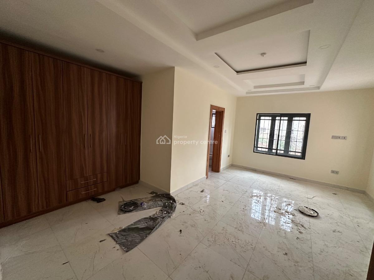 Luxury 4 Bedroom Terrace Duplex with Bq, Guzape District, Abuja, Terraced Duplex for Sale