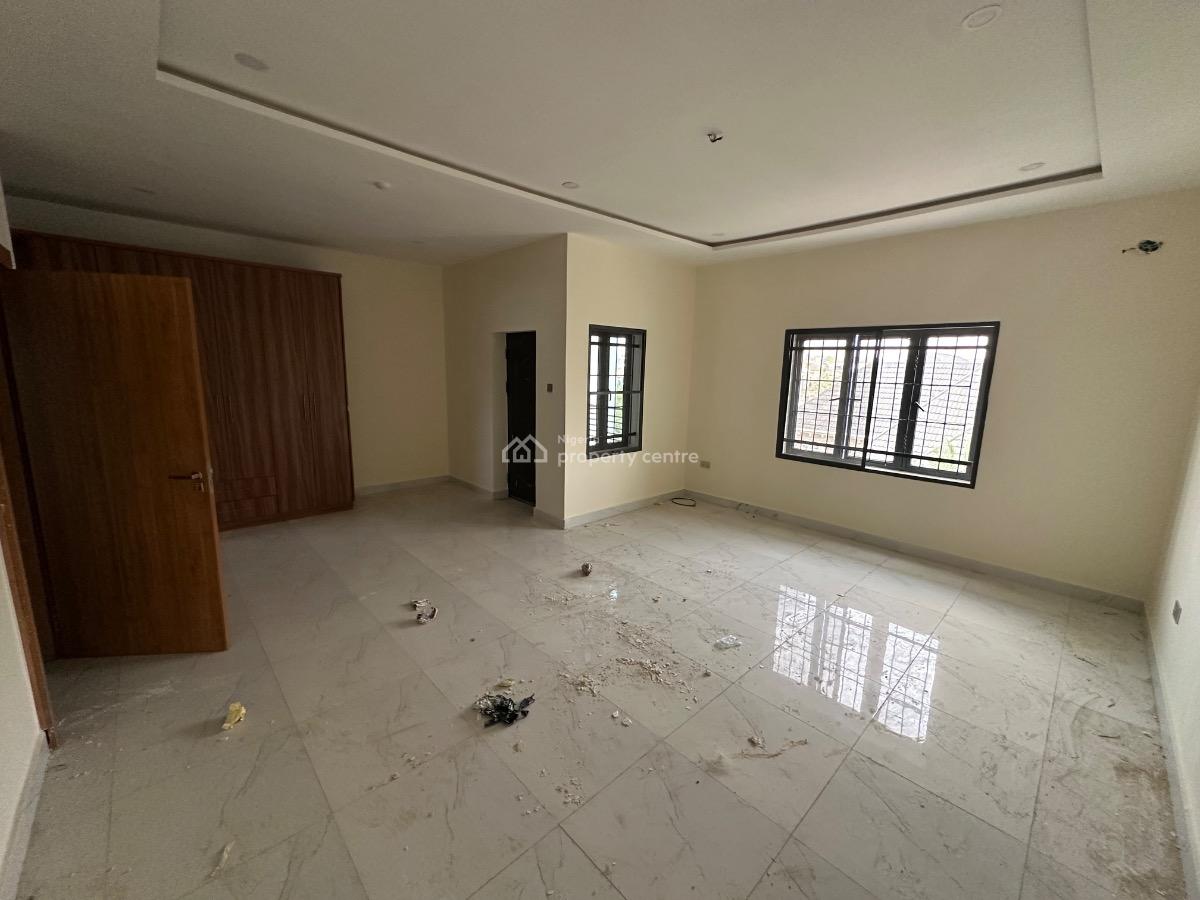 Luxury 4 Bedroom Terrace Duplex with Bq, Guzape District, Abuja, Terraced Duplex for Sale