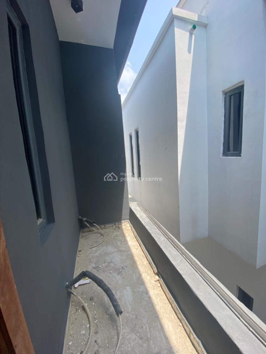 Luxury 5 Bedroom Fully Detached Duplex, Metro Estate, Abraham Adesanya, Lekki Phase 2, Lekki, Lagos, Detached Duplex for Rent