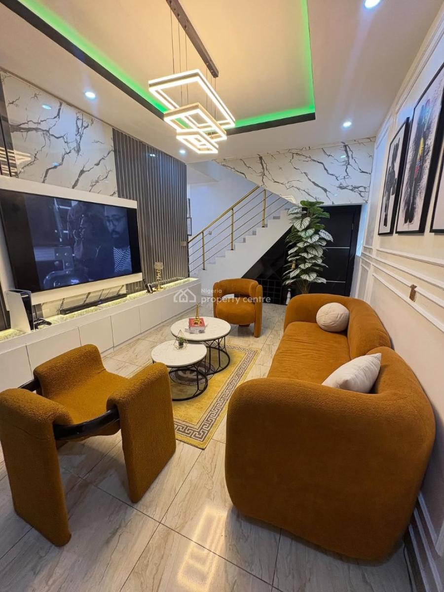 Nicely Furnished 3 Bedroom Apartment, Ajah, Lagos, Flat / Apartment Short Let