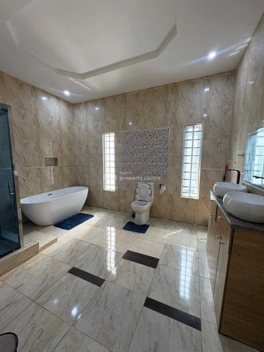 Nicely Furnished 3 Bedroom Apartment, Ajah, Lagos, Flat / Apartment Short Let