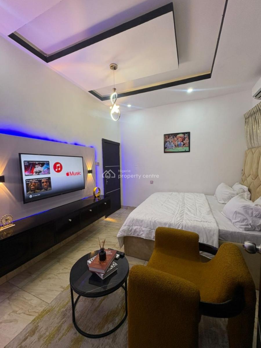 Nicely Furnished 3 Bedroom Apartment, Ajah, Lagos, Flat / Apartment Short Let