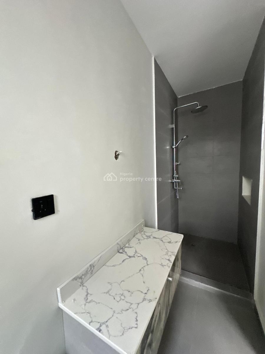 Elegantly Built 4 Bedroom Terrace Duplex with Bq, Lekki Phase 1, Lekki, Lagos, Terraced Duplex for Sale