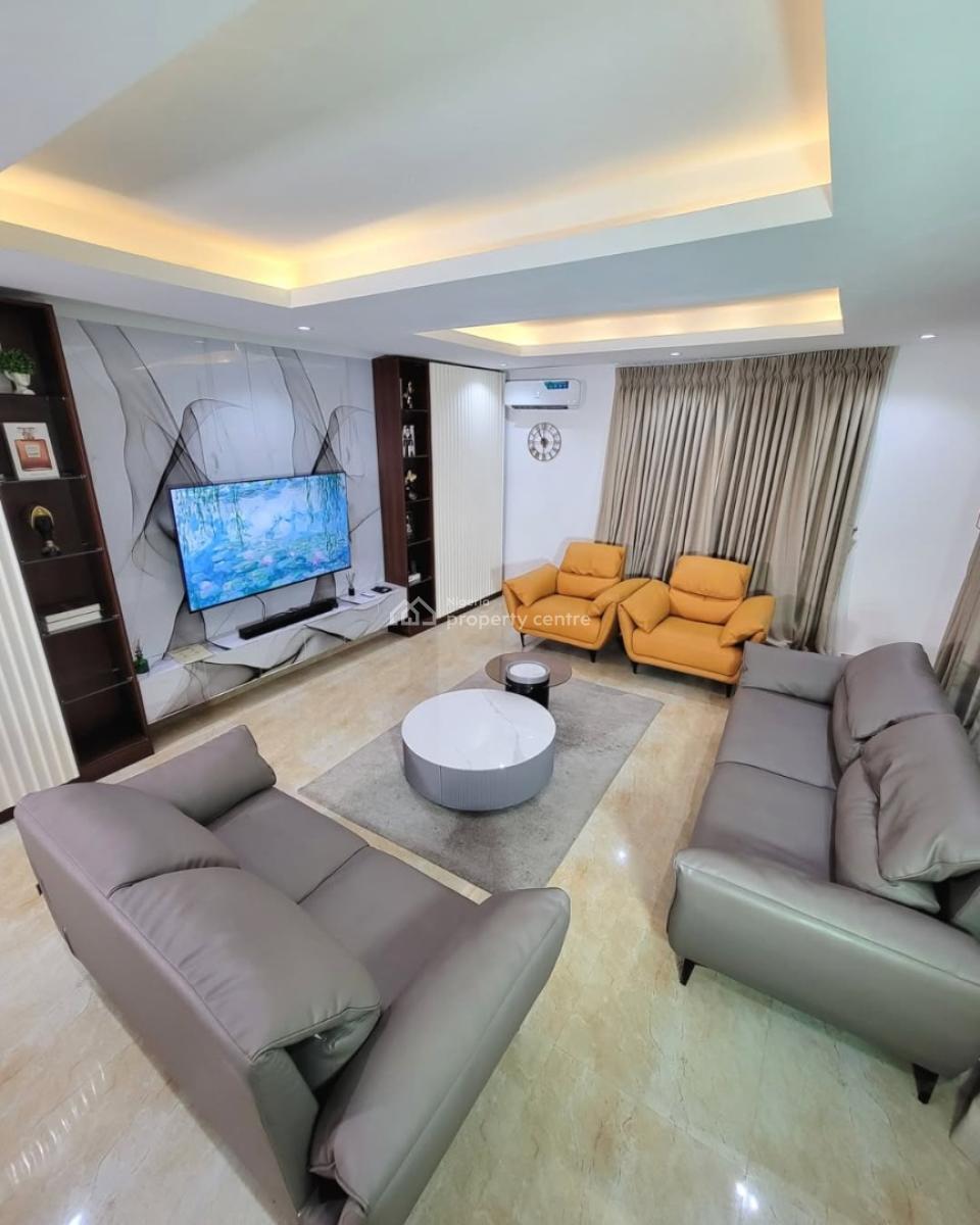 Nicely Furnished 3 Bedroom Apartment, Ikeja, Lagos, Flat / Apartment Short Let