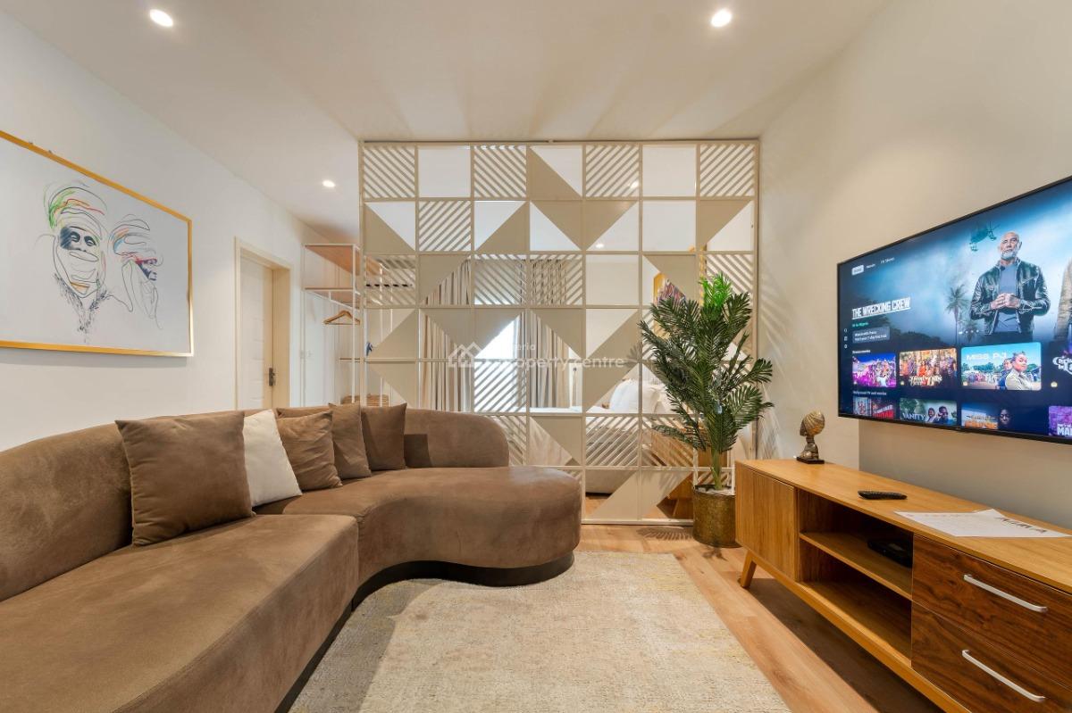 Premium 1 Bedroom Apartment with Swimming Pool and Gym, Off Admiralty Way, Lekki Phase 1, Lekki, Lagos, Mini Flat (room and Parlour) Short Let