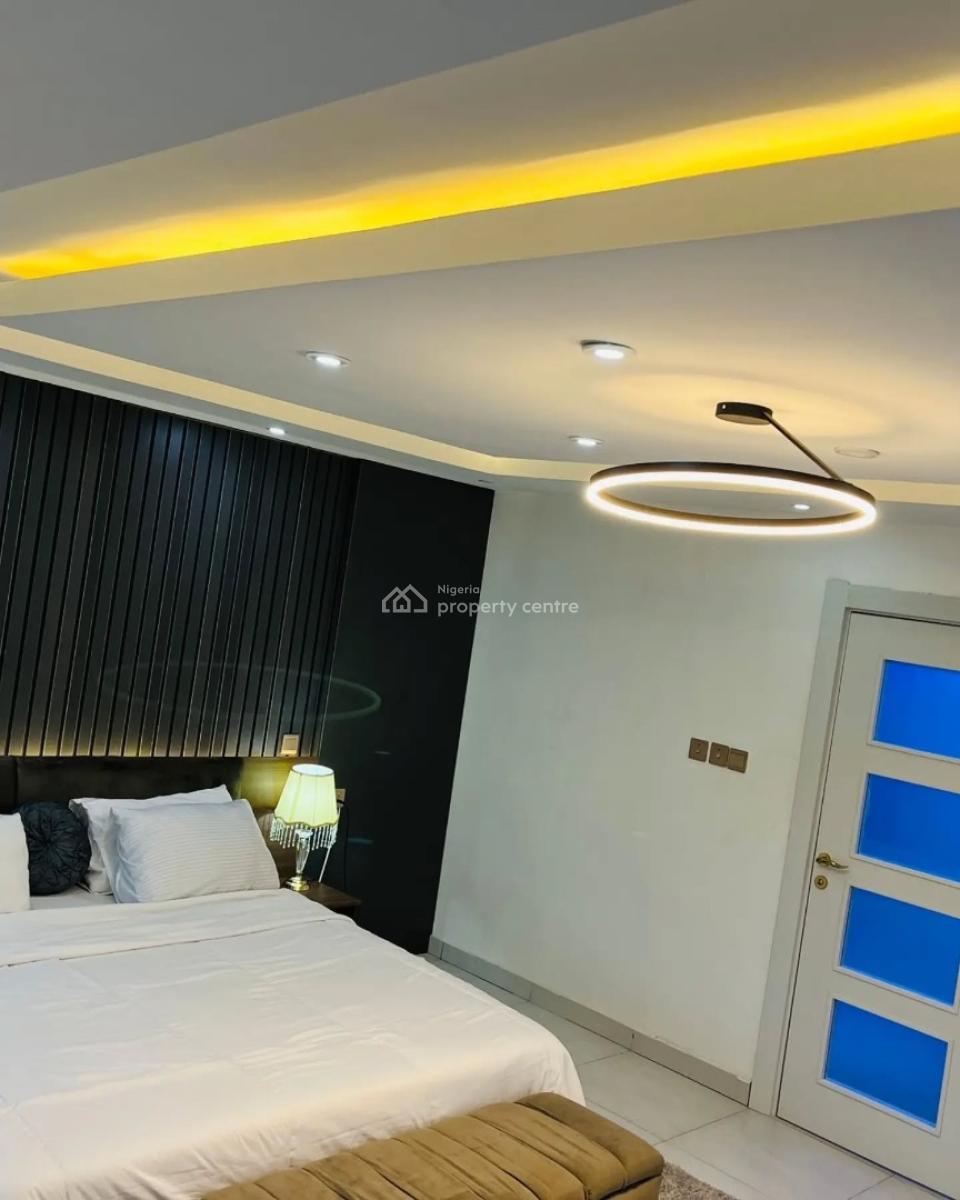 Nicely Furnished 4 Bedroom Apartment, Akure, Ondo, Flat / Apartment Short Let