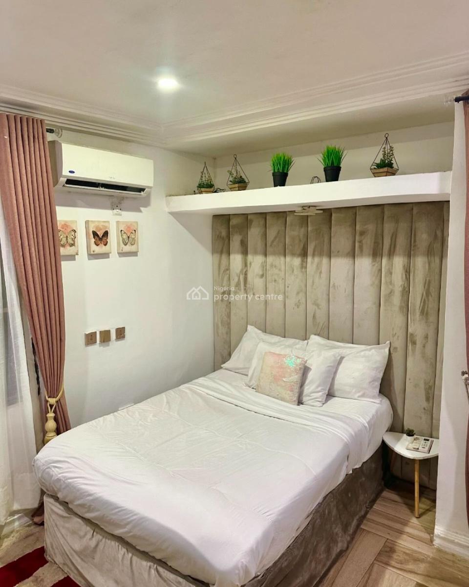 Nicely Furnished 2 Bedroom Apartment, Wuse 2, Abuja, Flat / Apartment Short Let