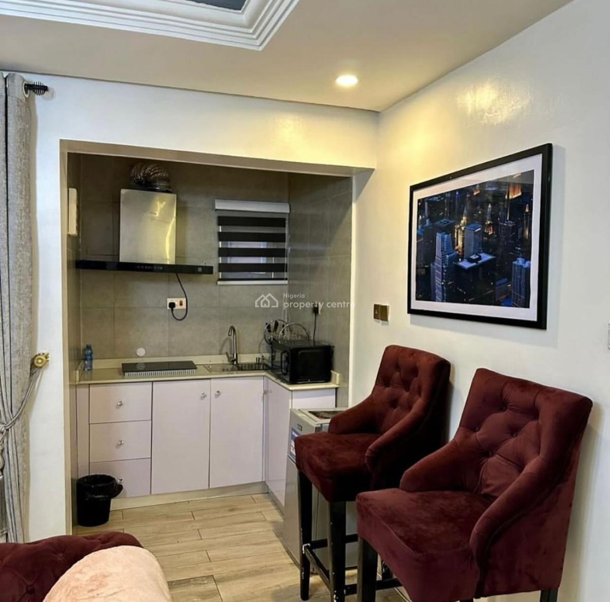 Nicely Furnished 1 Bedroom Apartment, Wuse 2, Abuja, Flat / Apartment Short Let