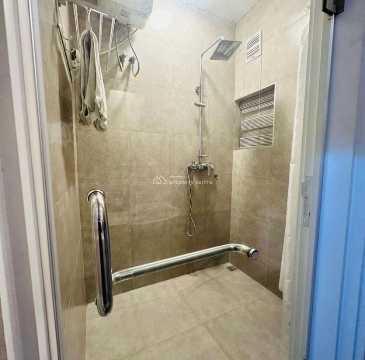 Nicely Furnished 1 Bedroom Apartment, Wuse 2, Abuja, Flat / Apartment Short Let