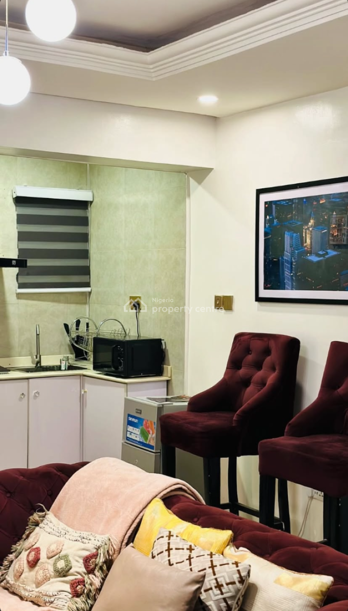 Nicely Furnished 1 Bedroom Apartment, Wuse 2, Abuja, Flat / Apartment Short Let