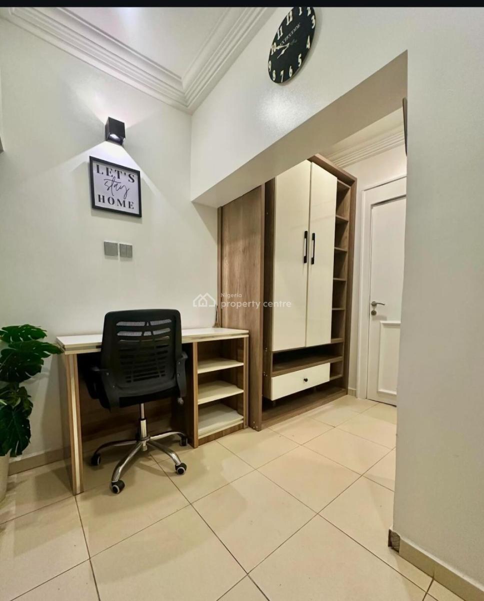 Nicely Furnished 1 Bedroom Apartment, Wuse 2, Abuja, Flat / Apartment Short Let