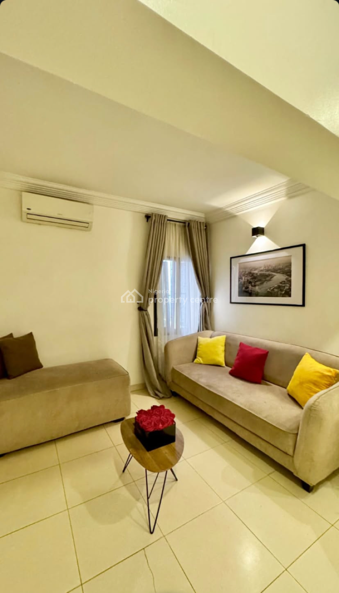 Nicely Furnished 1 Bedroom Apartment, Wuse 2, Abuja, Flat / Apartment Short Let