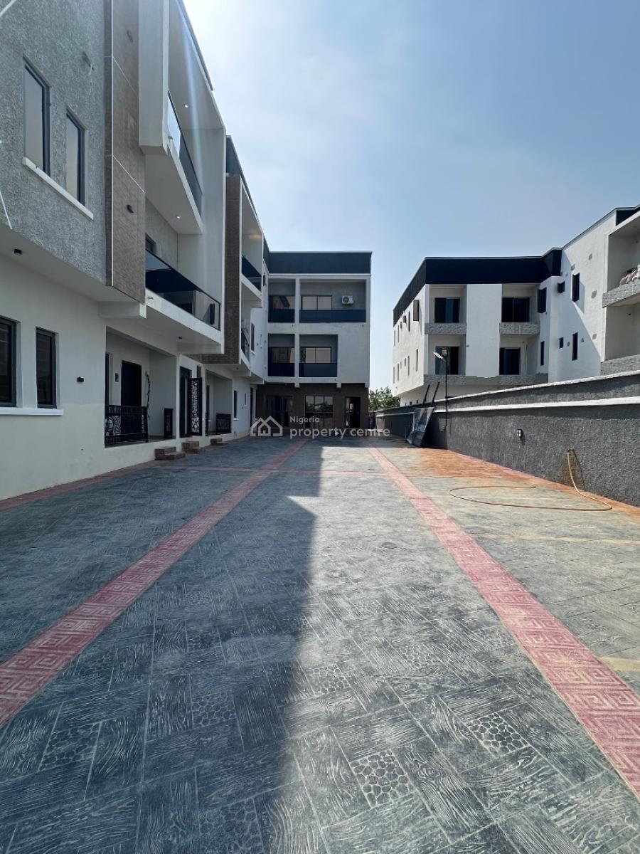 2 Bedroom Apartment, Abraham Adesanya, Lekki Phase 1, Lekki, Lagos, Flat / Apartment for Sale