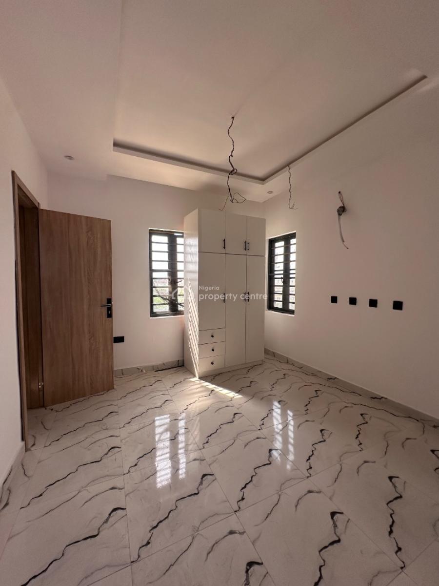 2 Bedroom Apartment, Abraham Adesanya, Lekki Phase 1, Lekki, Lagos, Flat / Apartment for Sale