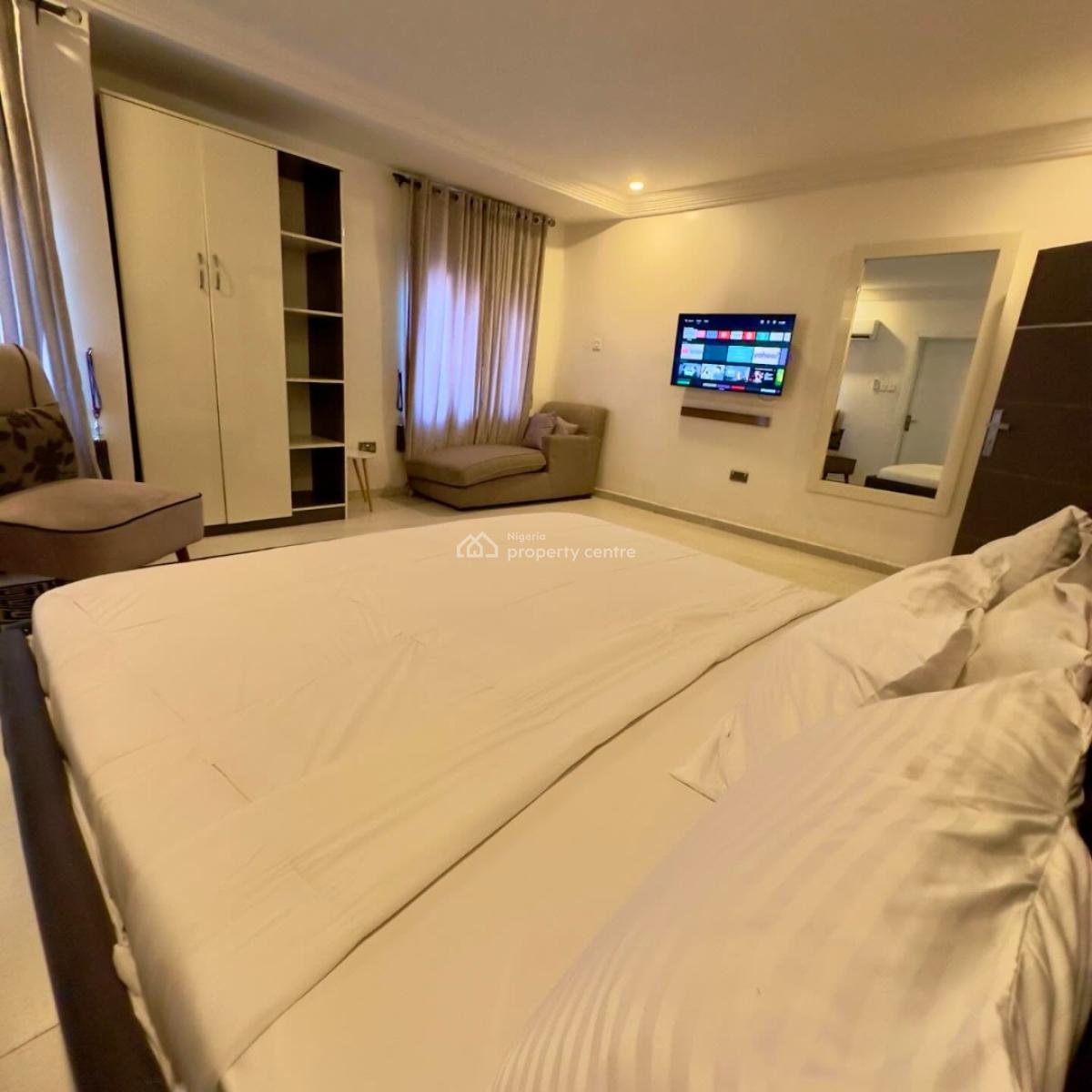 Nicely Furnished 1 Bedroom Apartment, Wuse 2, Abuja, Flat / Apartment Short Let