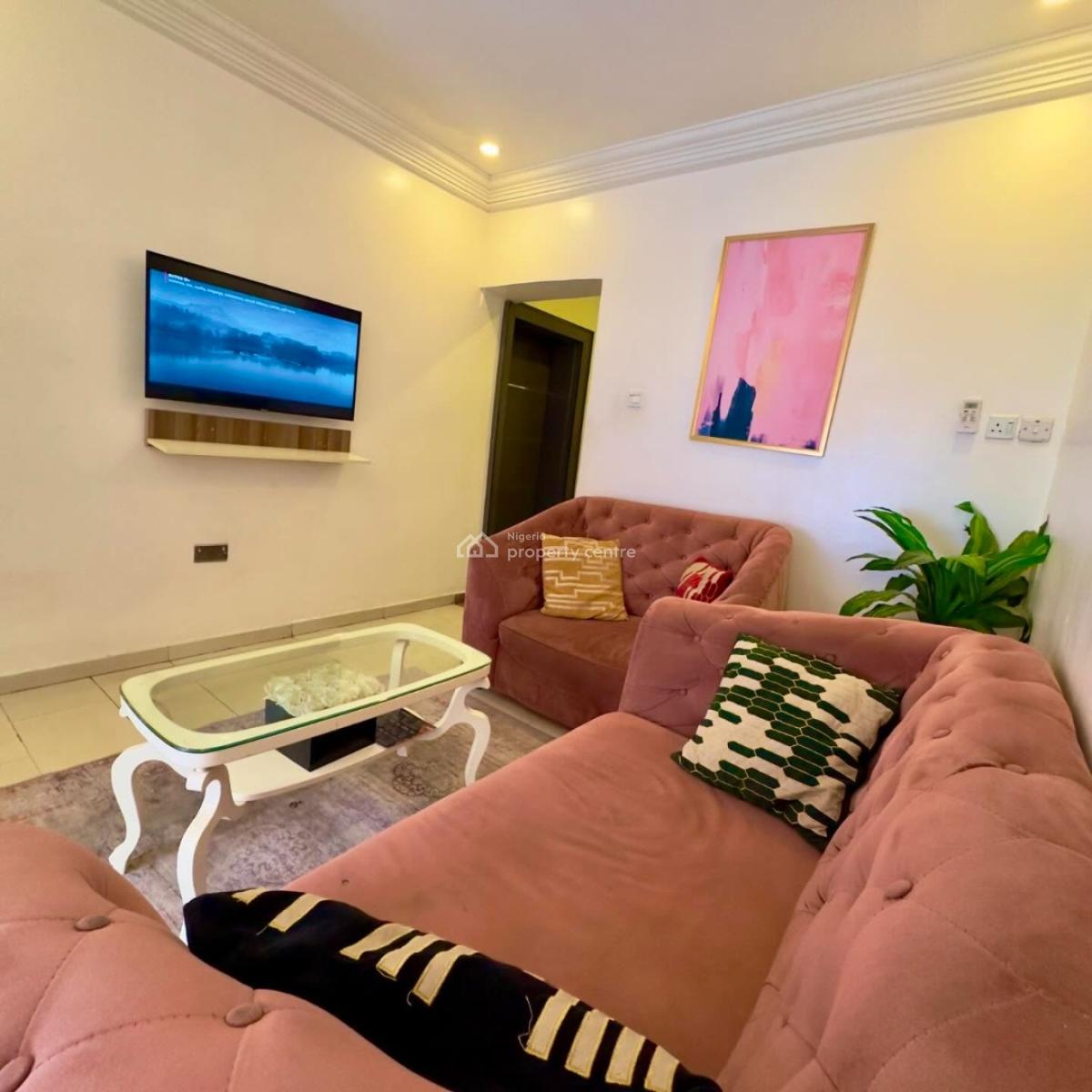 Nicely Furnished 1 Bedroom Apartment, Wuse 2, Abuja, Flat / Apartment Short Let