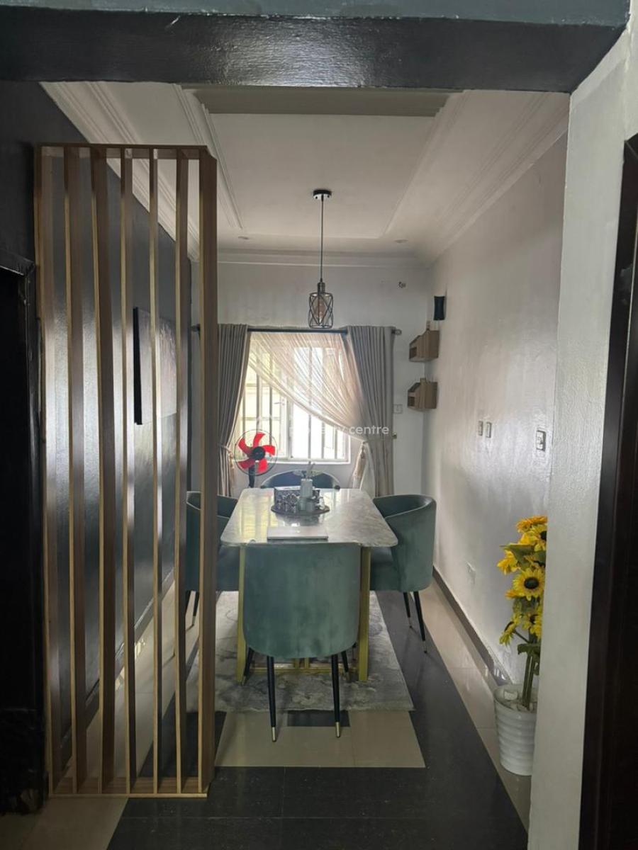 Self Serviced Unfurnished Massive 3 Bedroom Flatchat for Video, Ologolo, Lekki, Lagos, Flat / Apartment for Rent