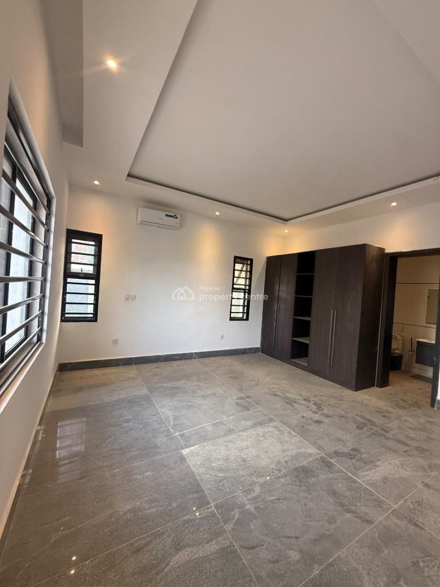 Available in Jahi By Gilmor 2bedroom Block of Flat Well Finished Apart, Jahi Gilmore, Jahi, Abuja, Flat / Apartment for Rent