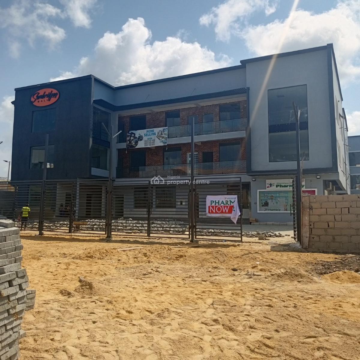 Standard 140sqm Commercial Space, Ilaje, Ajah, Lagos, Shop for Rent