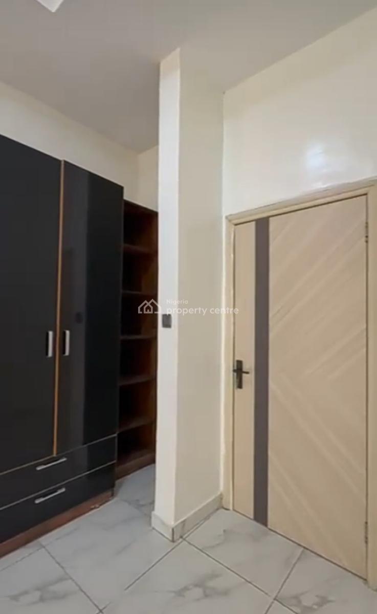 Large and Spacious Masters Bedroom Inside a Shared Duplex{ Video}, Lekki Conservation Area, Lekki, Lagos, Self Contain (single Rooms) for Rent