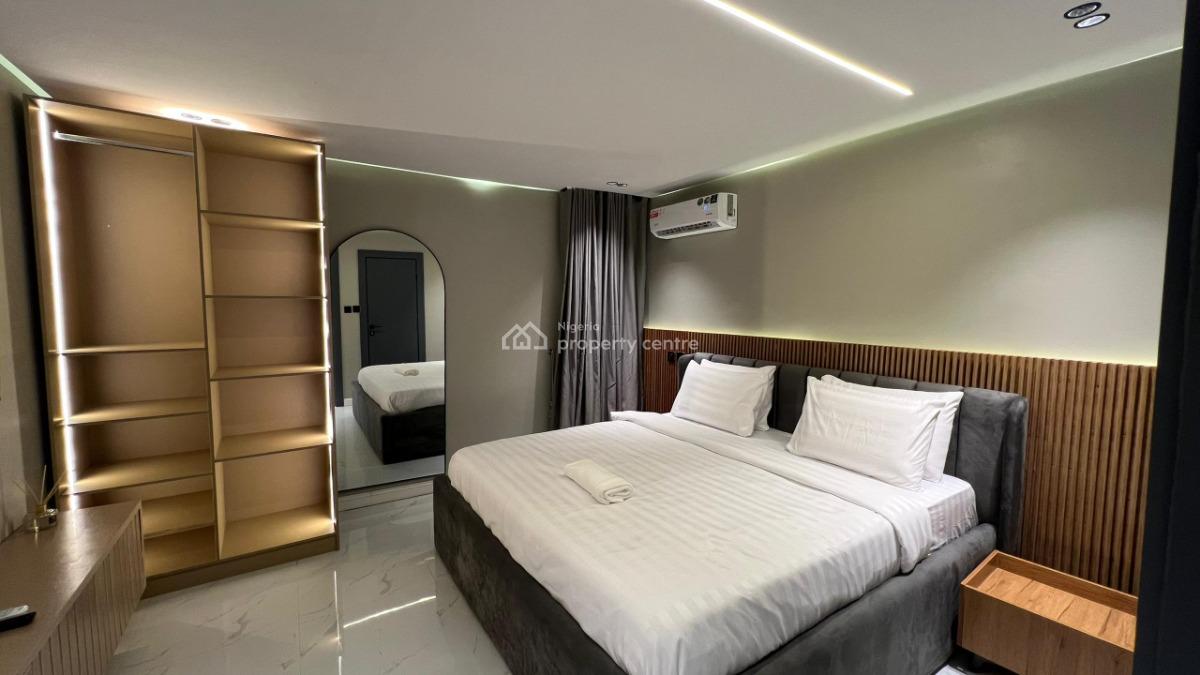 Luxury 2 Bedrooms Apartment with Pool, Oniru, Victoria Island (vi), Lagos, Flat / Apartment Short Let
