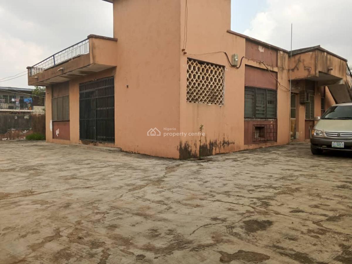 Massive 4 Bedrooms Detached Bungalow with C of O, Isolo, Lagos, Detached Bungalow for Sale