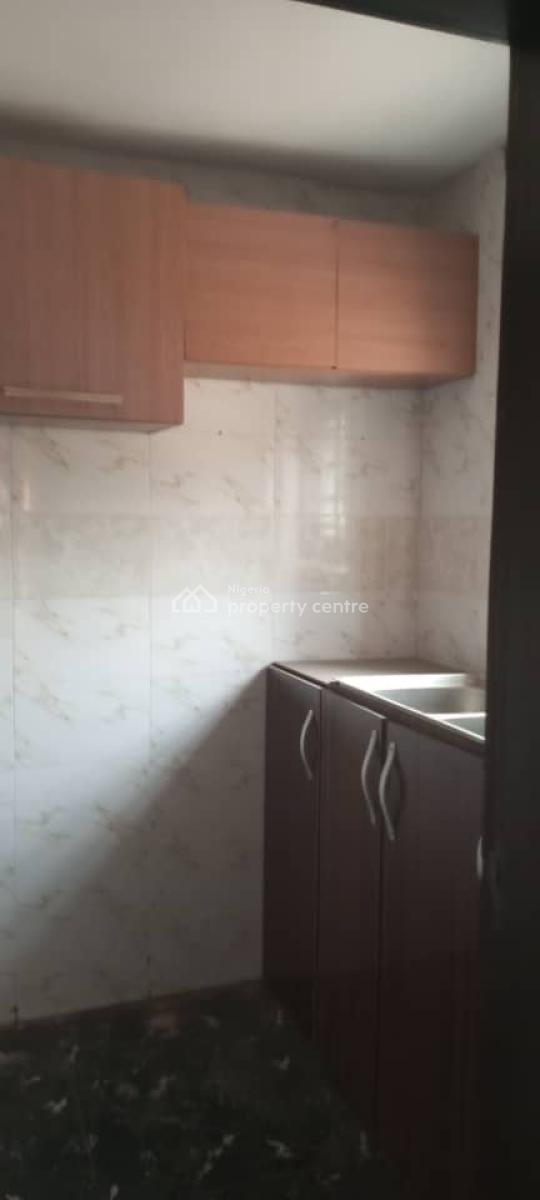 Standard Two Bedroom Flat, Mowe Town, Ogun, Flat / Apartment for Rent