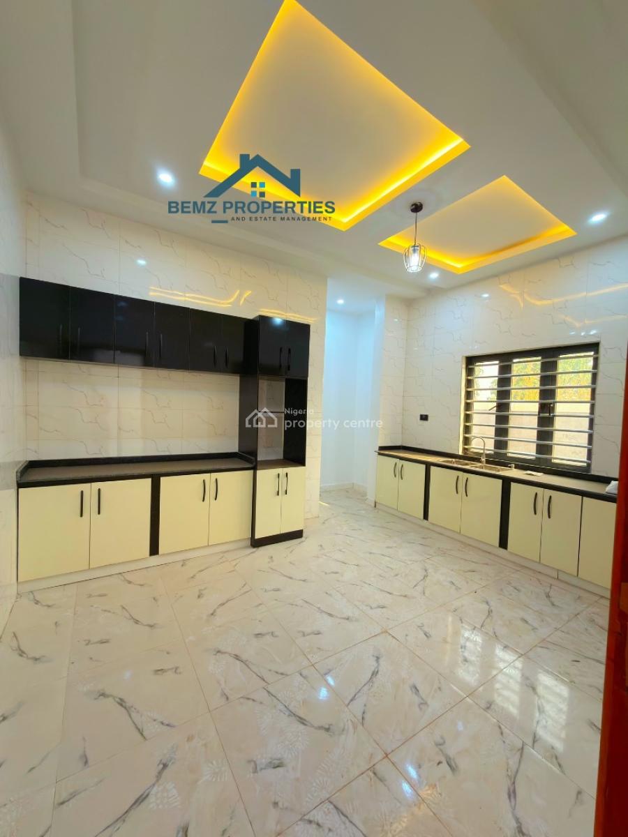 Luxury 4 Bedroom Bungalow, 12 New Haven Enugu, Enugu, Enugu, Detached Bungalow for Sale