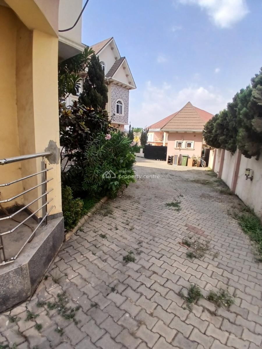 3 Units Extra Large Terrace Duplexes Retain Or Demolish for Better, Jabi, Abuja, Terraced Duplex for Sale