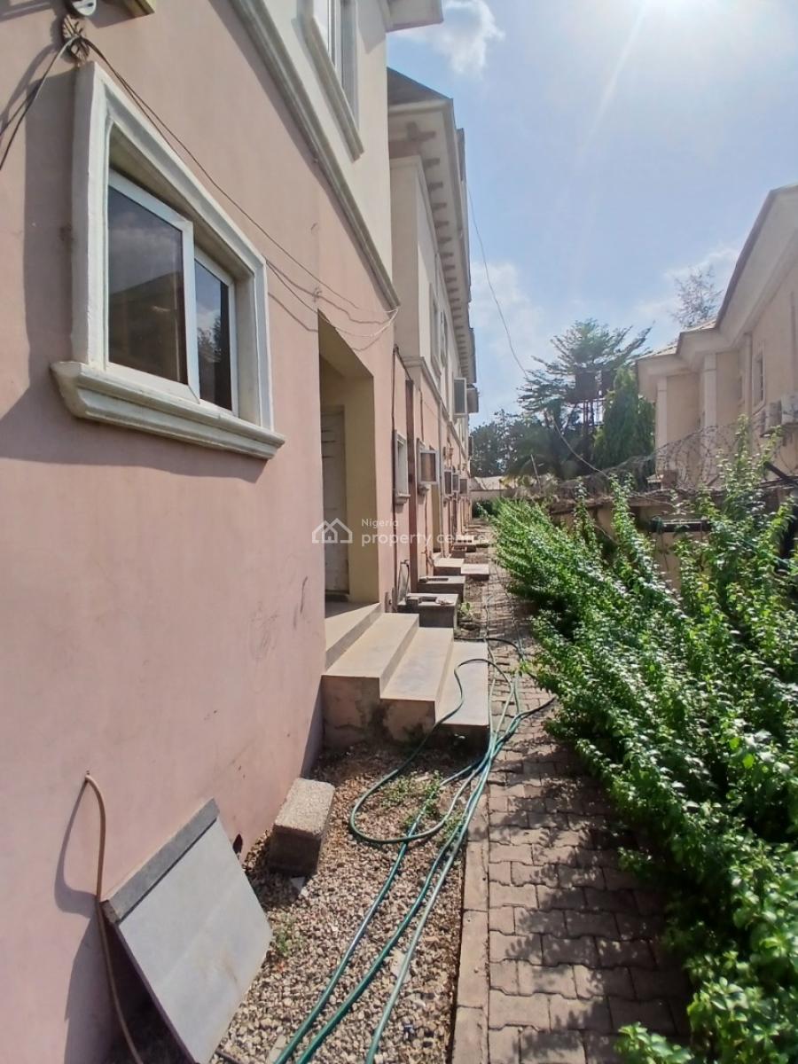 3 Units Extra Large Terrace Duplexes Retain Or Demolish for Better, Jabi, Abuja, Terraced Duplex for Sale