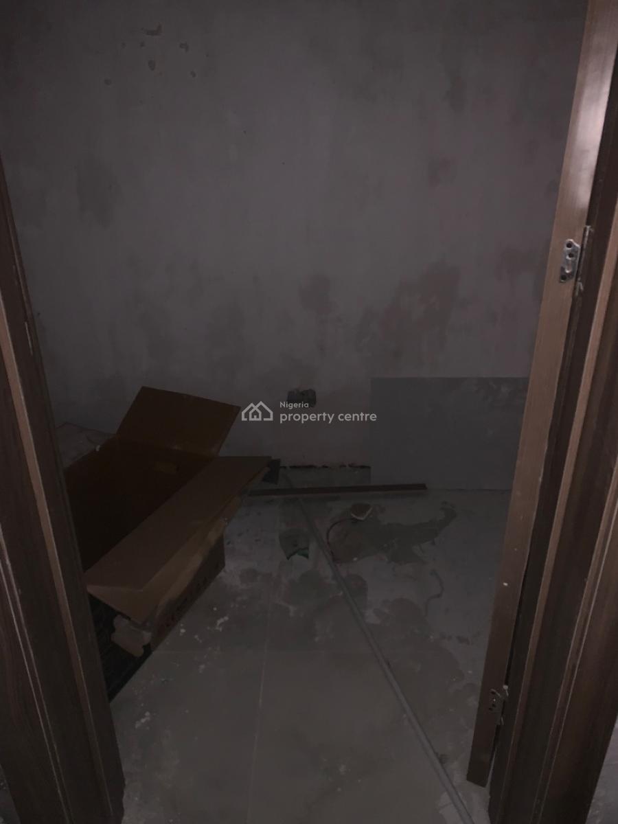 Three Bedroom Penthouse with Bq, Off Freedom Way, Lekki Phase 1, Lekki, Lagos, Flat / Apartment for Sale