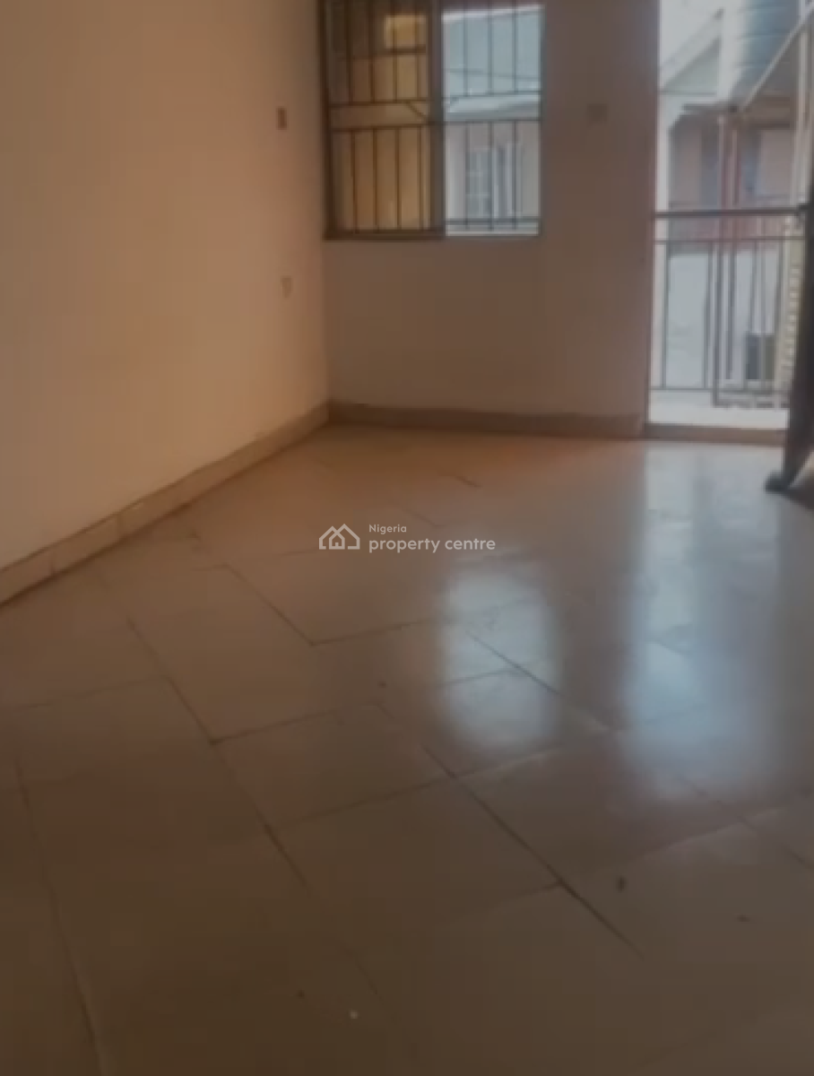 2 Bedroom Flat, Sawmill, Gbagada, Lagos, Flat / Apartment for Sale