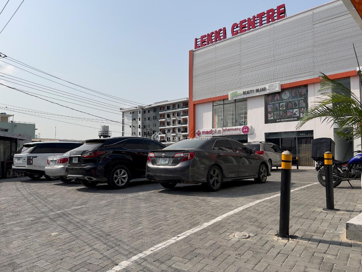 One Available Luxury Ensuite Space, Admiralty Road, Lekki Phase 1, Lekki, Lagos, Plaza / Complex / Mall for Rent