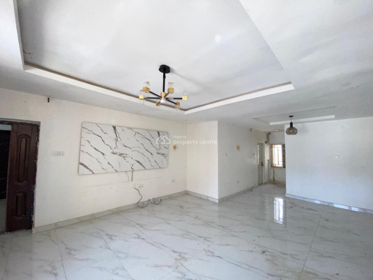 2 Bedroom Apartment, in a Secured Estate, Guzape District, Abuja, Flat / Apartment for Rent