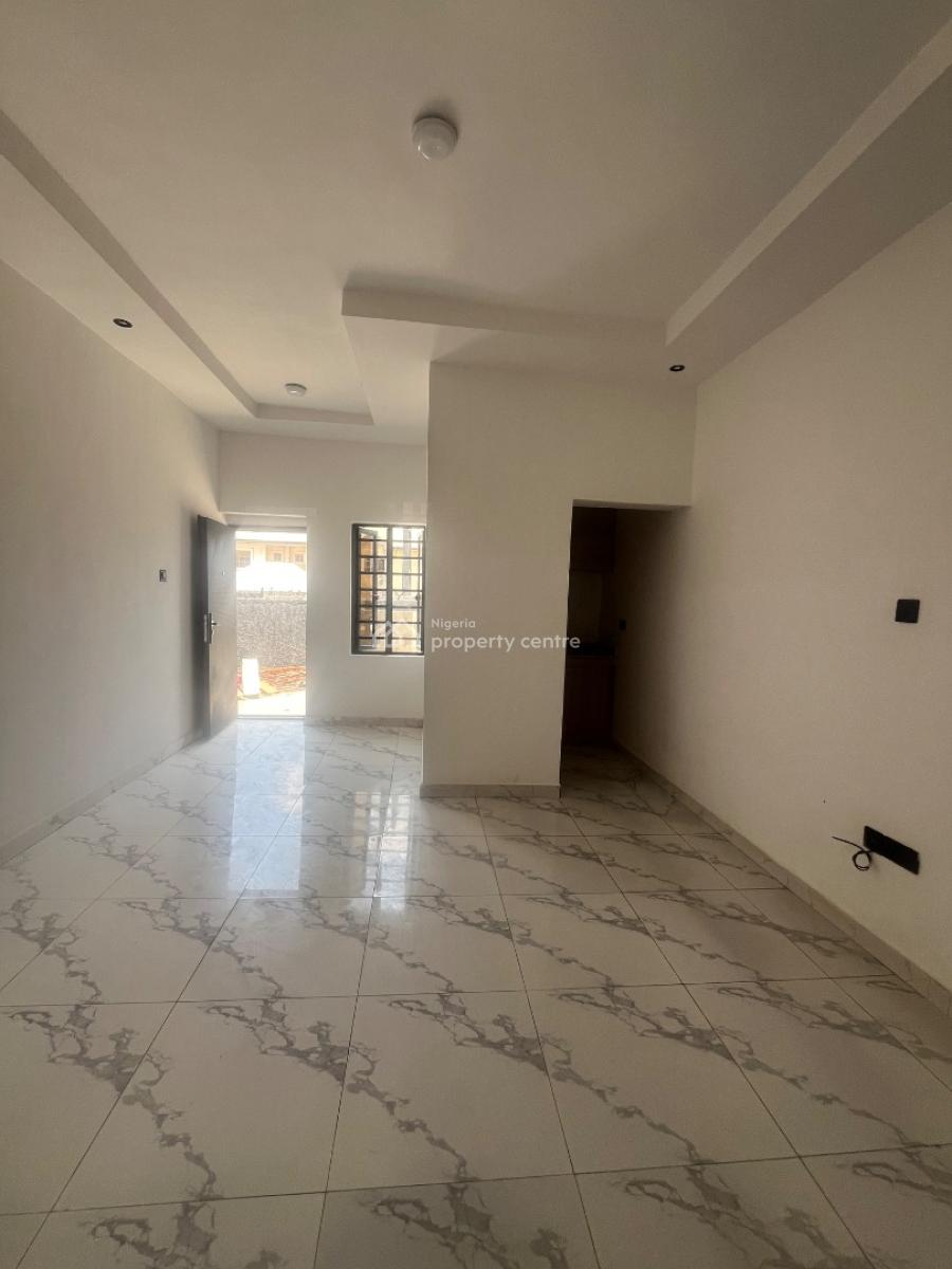 Mini Flat, Coastal Road, Okun-ajah, Ajah, Lagos, Mini Flat (room and Parlour) for Rent