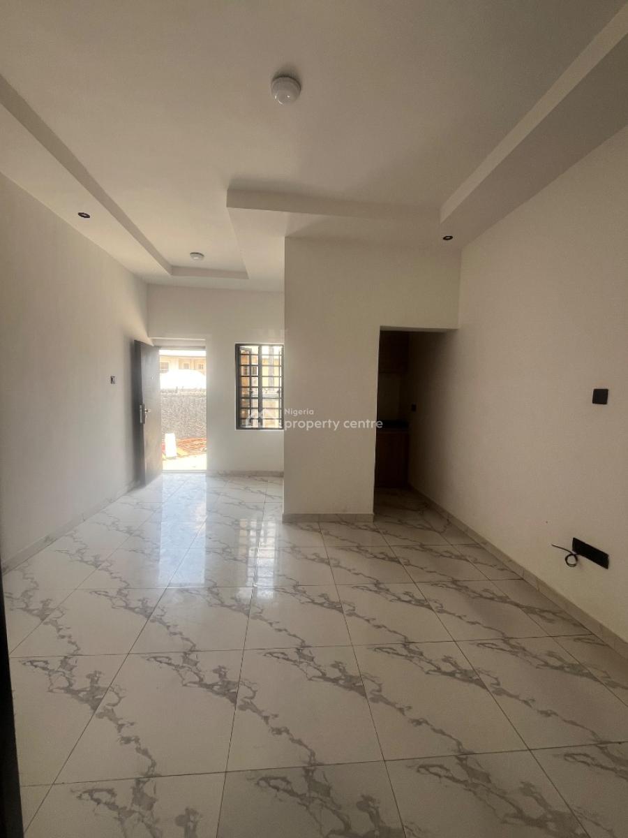 Mini Flat, Coastal Road, Okun-ajah, Ajah, Lagos, Mini Flat (room and Parlour) for Rent