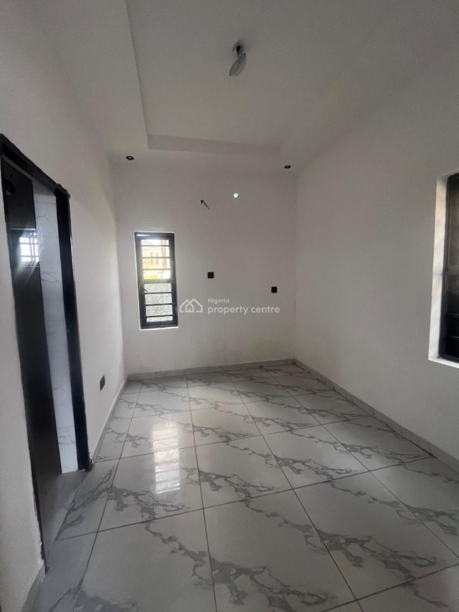 Mini Flat, Coastal Road, Okun-ajah, Ajah, Lagos, Mini Flat (room and Parlour) for Rent