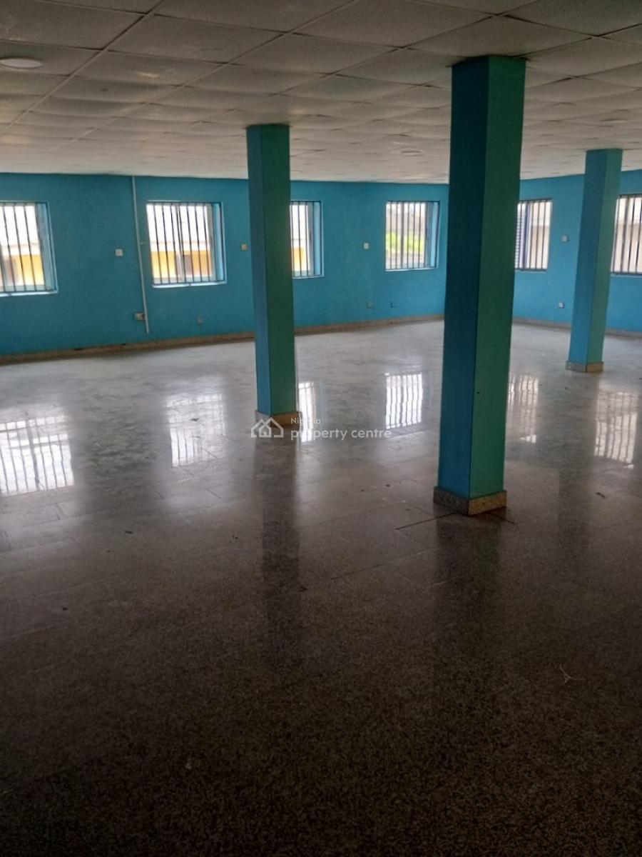 Clean 150sqm, Off Awolowo Way, Ikeja, Lagos, Office Space for Rent