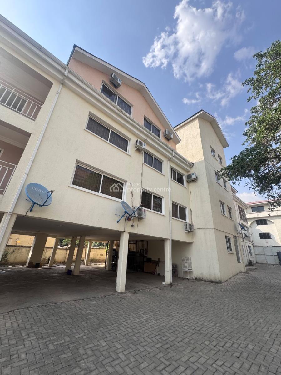 Fully Furnished 3 Bedroom Apartment, Wuse 2, Abuja, Flat / Apartment Short Let