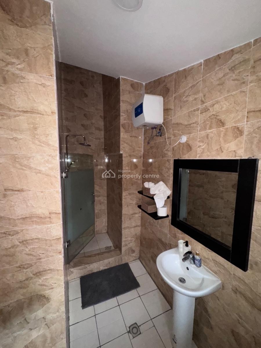 Fully Furnished 3 Bedroom Apartment, Wuse 2, Abuja, Flat / Apartment Short Let