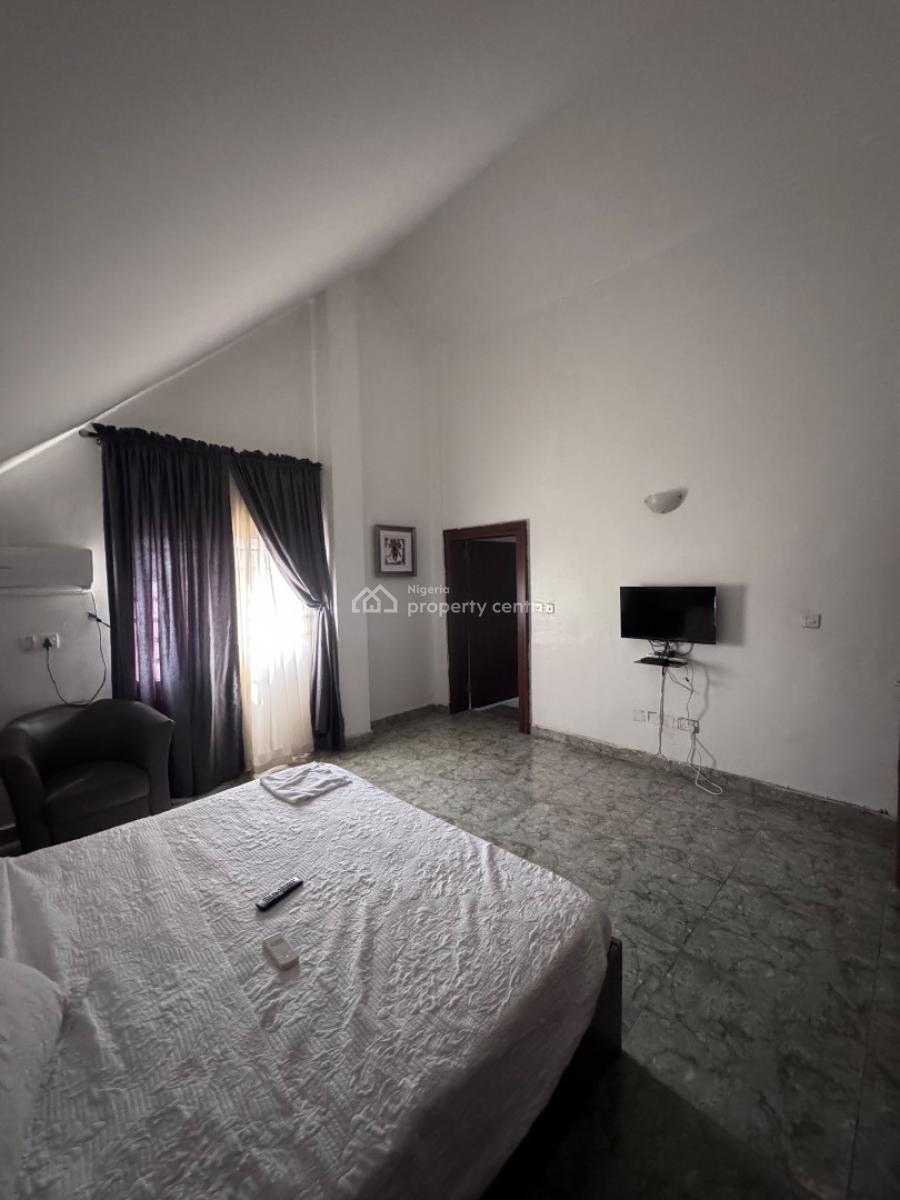 Fully Furnished 3 Bedroom Apartment, Wuse 2, Abuja, Flat / Apartment Short Let