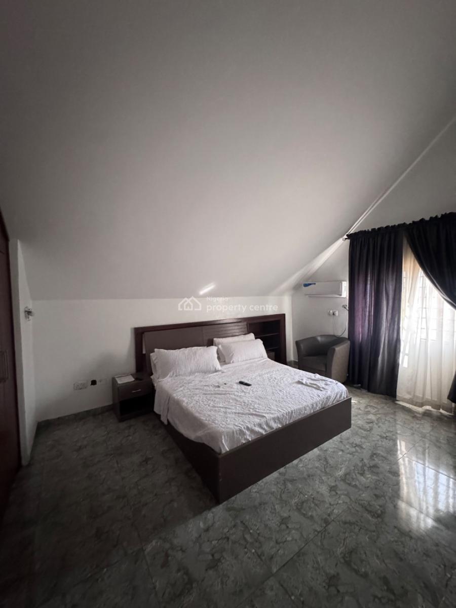 Fully Furnished 3 Bedroom Apartment, Wuse 2, Abuja, Flat / Apartment Short Let